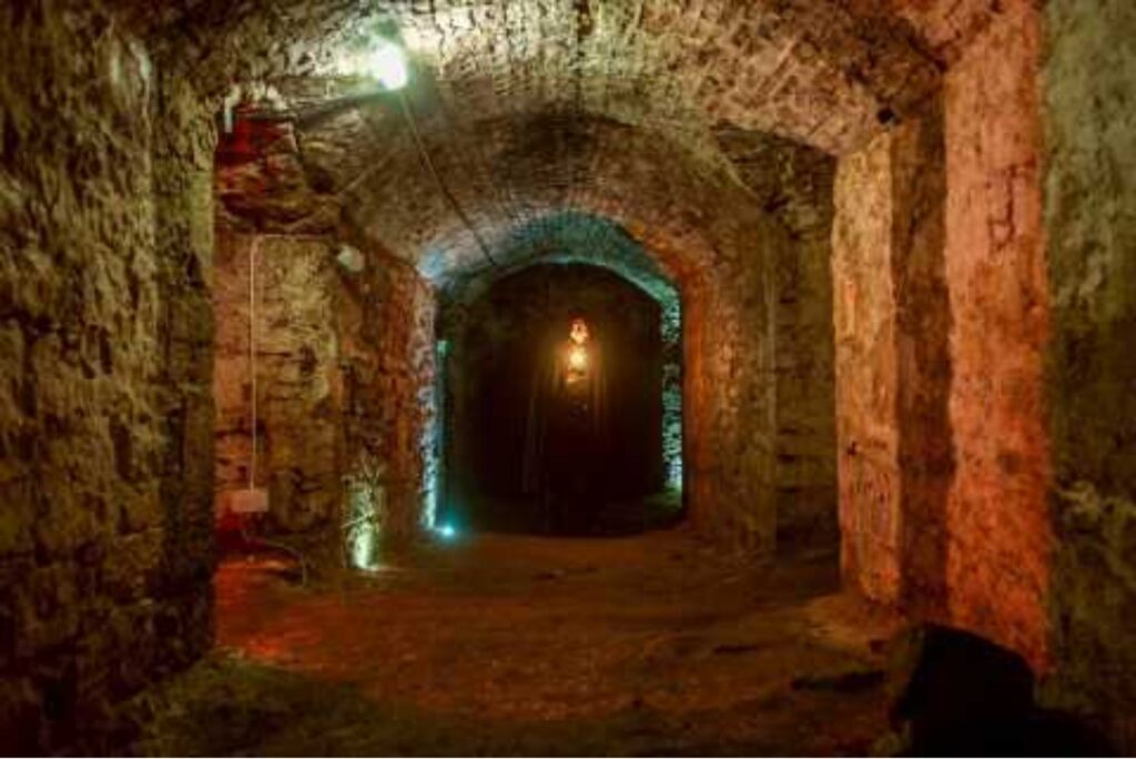 edinburgh vaults tour