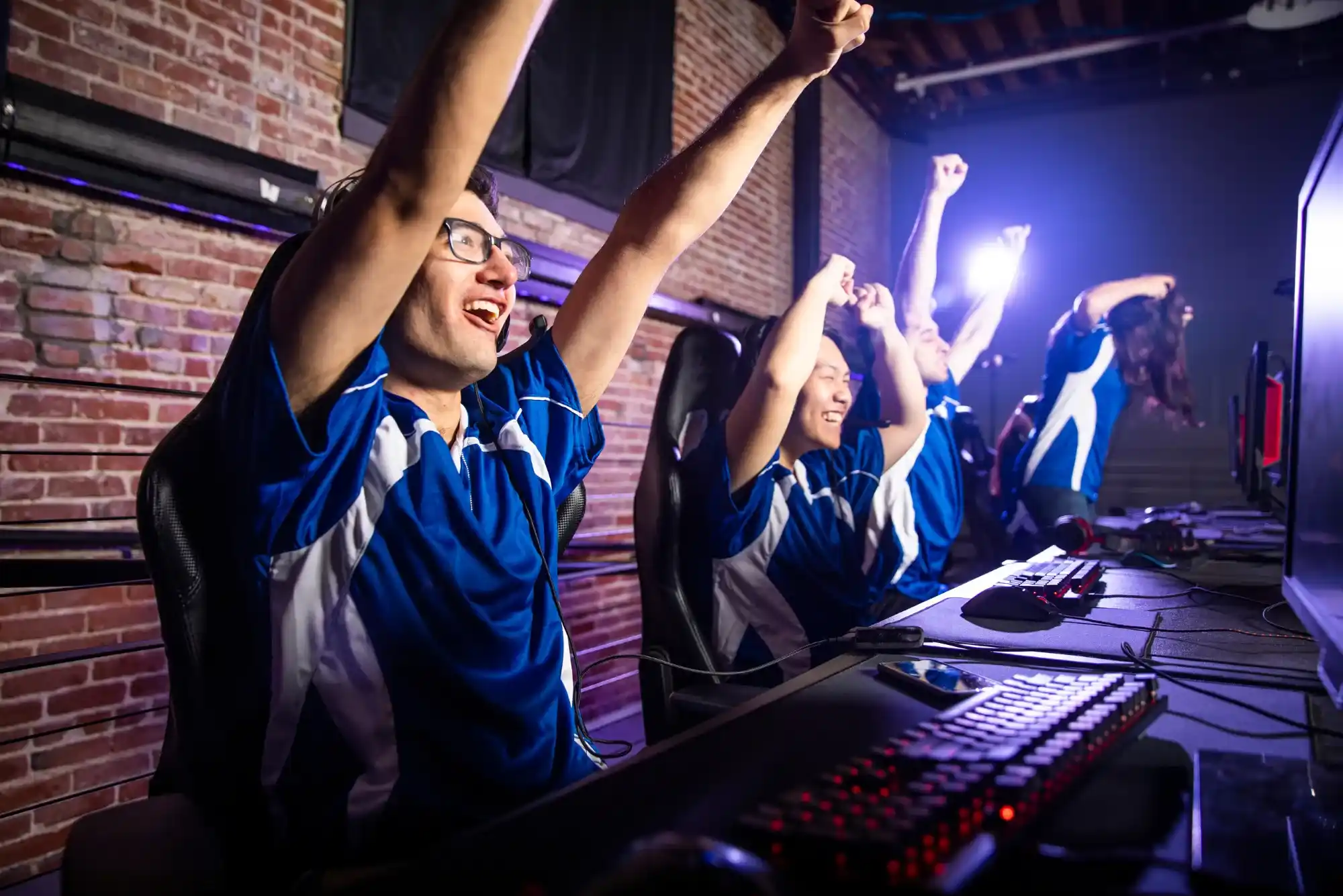 How to Safely Bet on Esports Matches